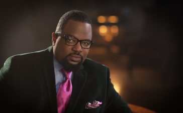 HEZEKIAH WALKER INTERVIEW: ‘GOSPEL MUSIC SHOULD BE A BREATH BOF FRESH AIR’