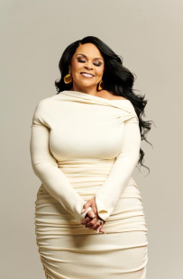 Tamela Mann Premieres Music Video For Chart-Climbing Single ‘Deserve To Win’